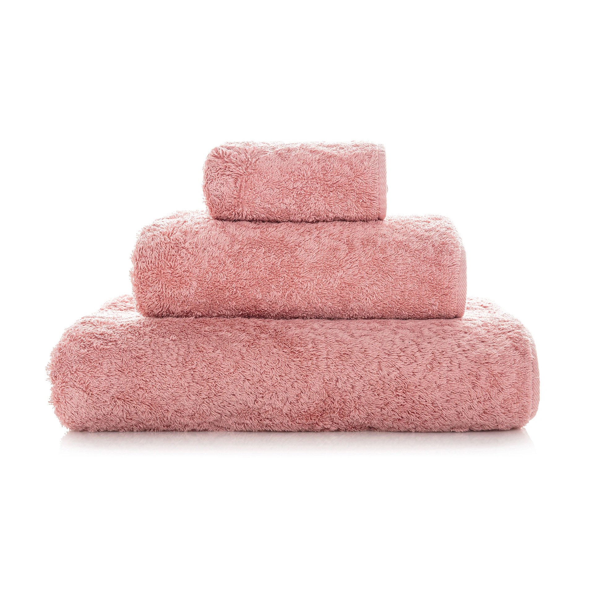 Lyxiga, staplade frottéhanddukar Graccioza Egoist i den eleganta färgnyansen Blush (Djup rosa, lit emörkare) sett framifrån.