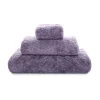 Lyxiga, staplade frottéhanddukar Graccioza Egoist i den eleganta färgnyansen Lavander (Lavander lila) sett framifrån.